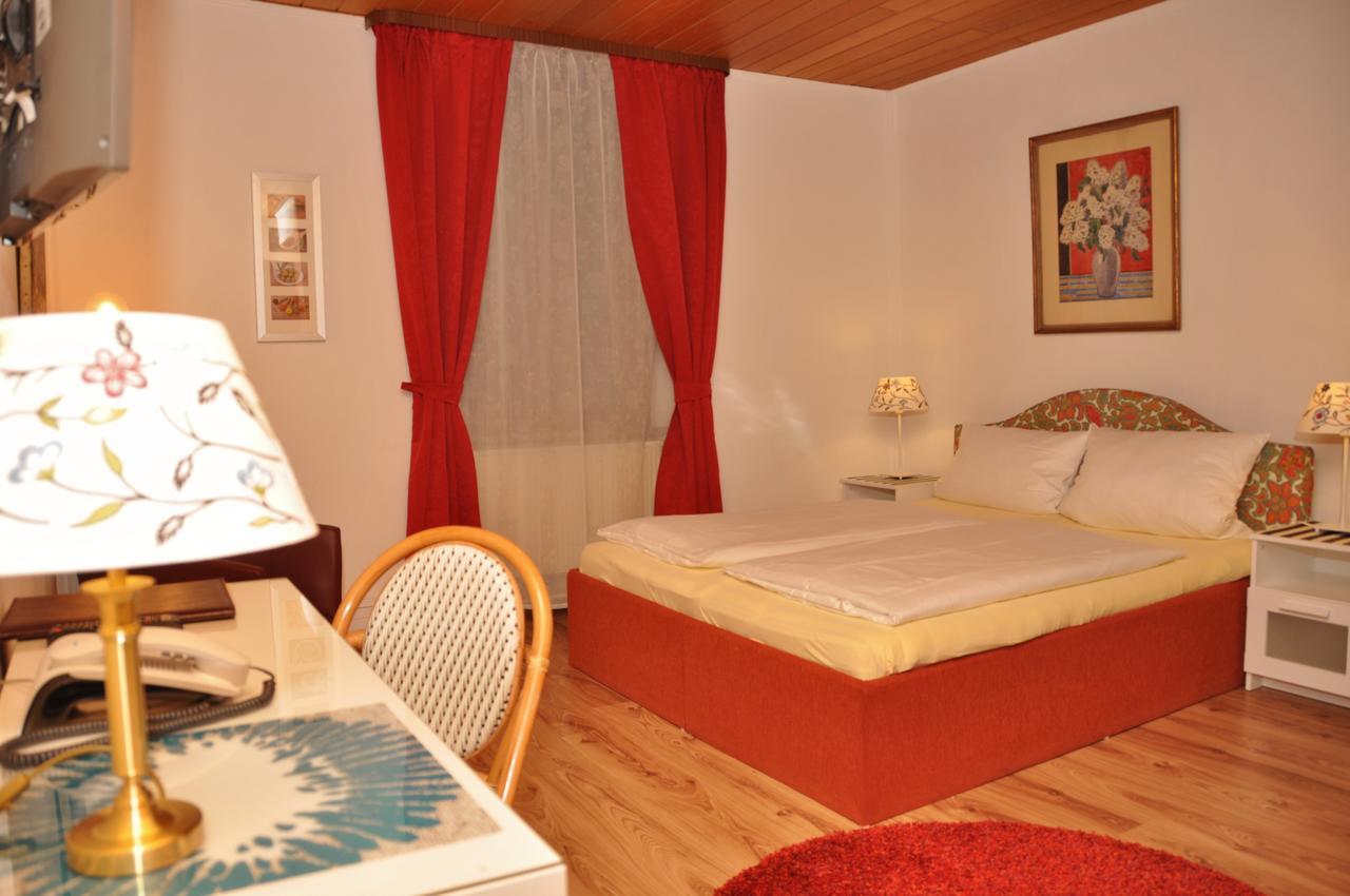 Hotel Pfaff Triberg im Schwarzwald Ngoại thất bức ảnh